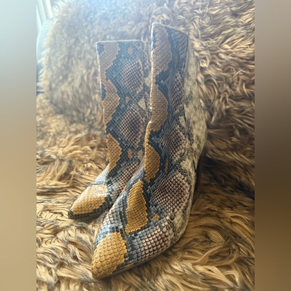 Steve Madden Snakeskin Patterned Ankle Boots
